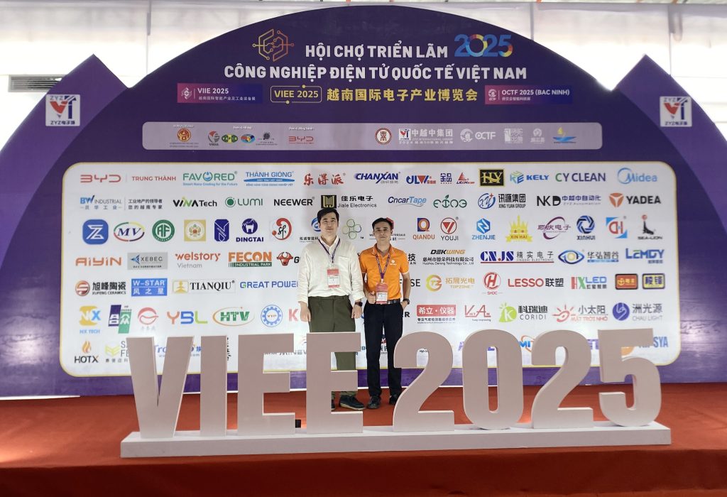 Việt Hàn tham dự VIEE